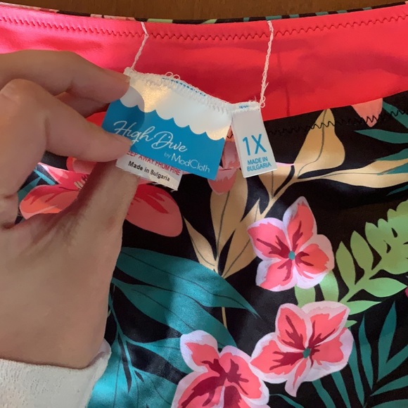 NWOT ModCloth floral 1X bikini bottom - Picture 2 of 4